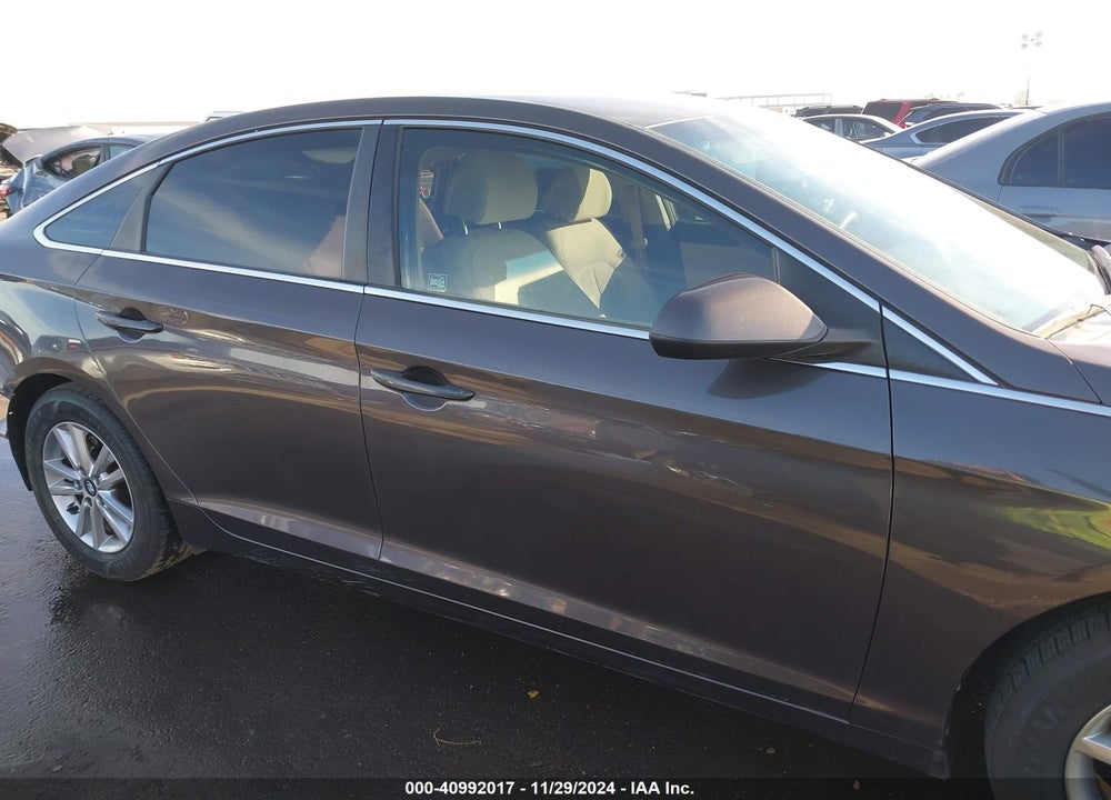 2016 HYUNDAI SONATA SE VIN: 5NPE24AF7GH410348