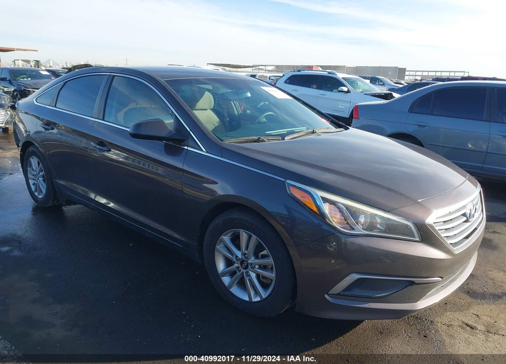 2016 HYUNDAI SONATA SE VIN: 5NPE24AF7GH410348