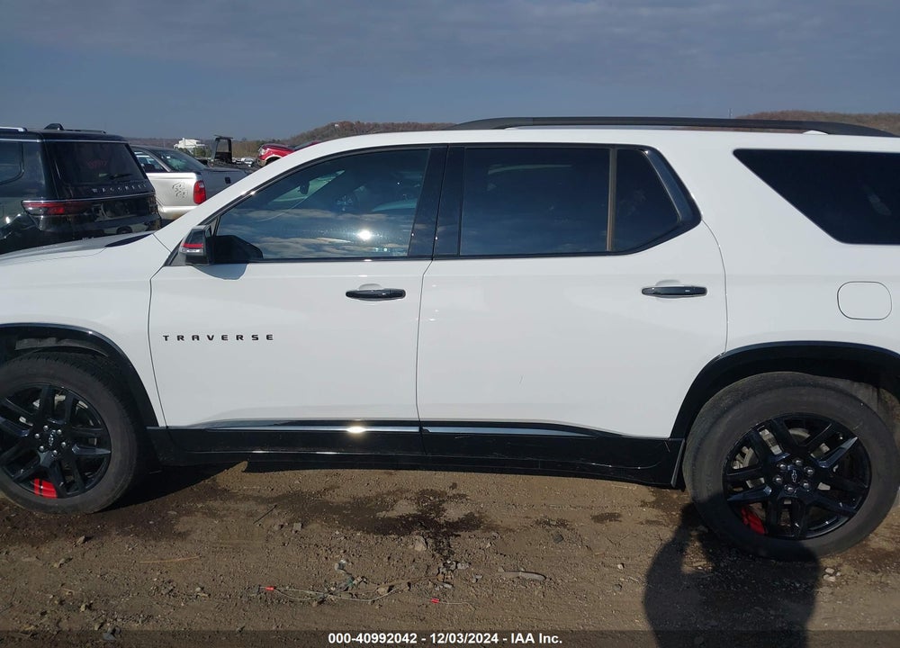 2022 CHEVROLET TRAVERSE FWD PREMIER VIN: 1GNERKKW8NJ135938