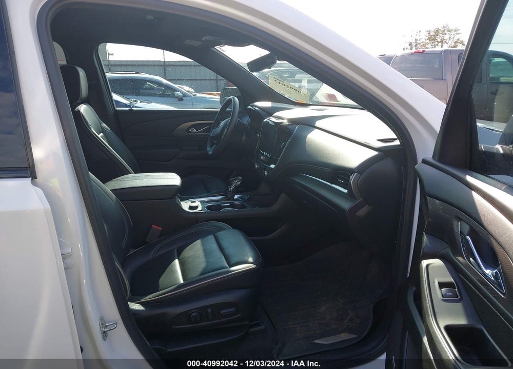 2022 CHEVROLET TRAVERSE FWD PREMIER VIN: 1GNERKKW8NJ135938