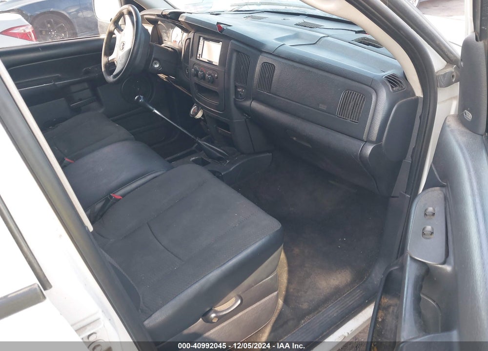 2002 DODGE RAM 1500 ST VIN: 3D7HA18N62G140662