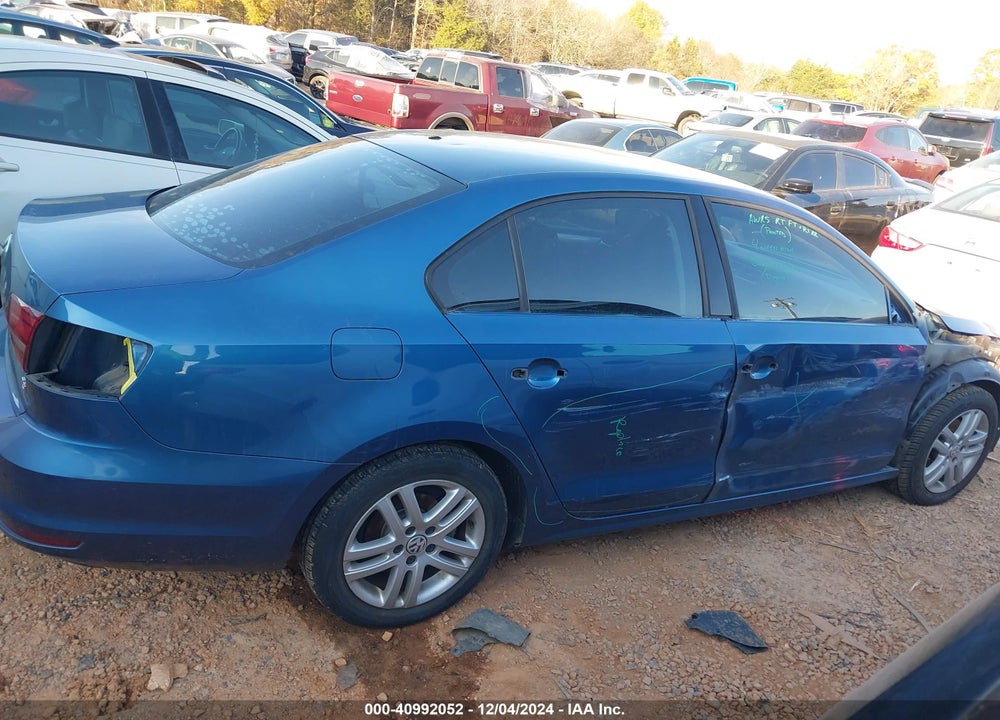 2018 VOLKSWAGEN JETTA VIN: 3VW2B7AJ9JM225905