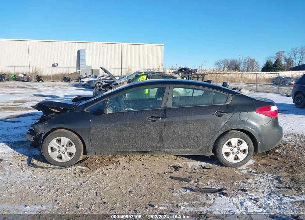 2016 KIA FORTE LX VIN: KNAFK4A63G5476008