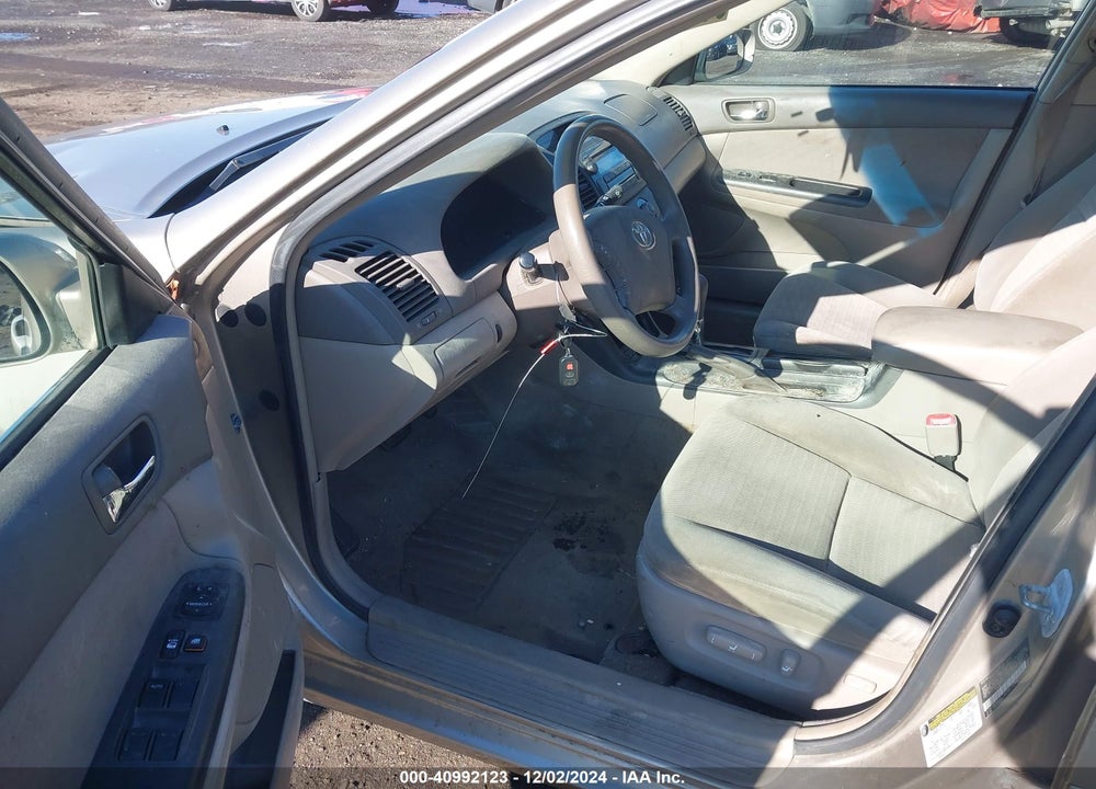 2005 TOYOTA CAMRY LE VIN: 4T1BE32K45U396018