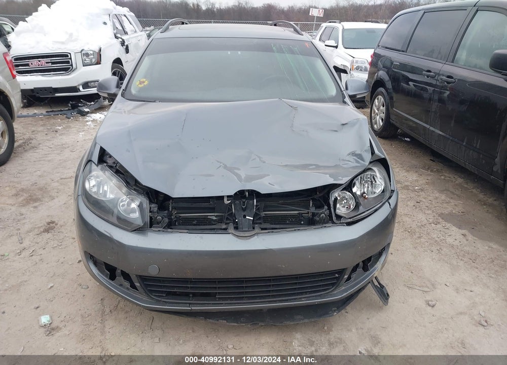 2014 VOLKSWAGEN JETTA SPORTWAGEN 2.0L TDI VIN: 3VWPL7AJ5EM618566