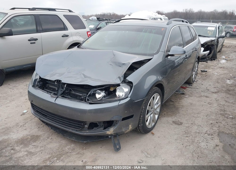 2014 VOLKSWAGEN JETTA SPORTWAGEN 2.0L TDI VIN: 3VWPL7AJ5EM618566