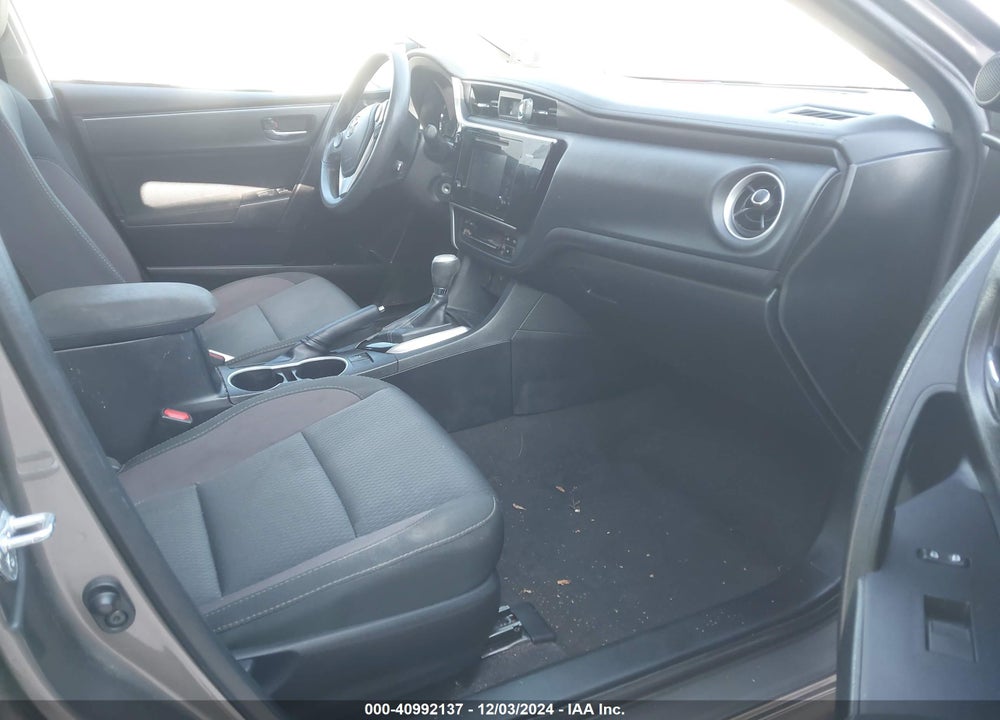 2017 TOYOTA COROLLA VIN: 2T1BURHE0HC890891