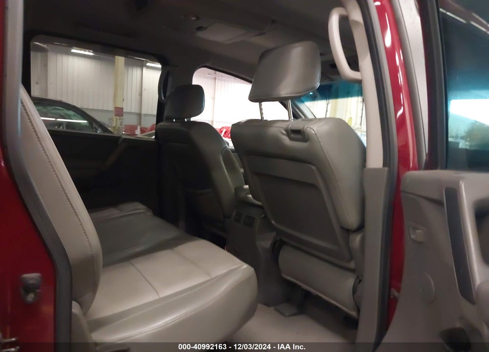 2007 NISSAN TITAN LE VIN: 1N6AA07B77N245641