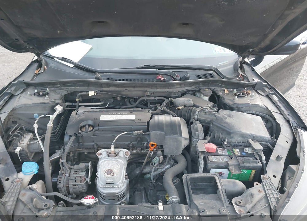 2013 HONDA ACCORD LX VIN: 1HGCR2F33DA221626