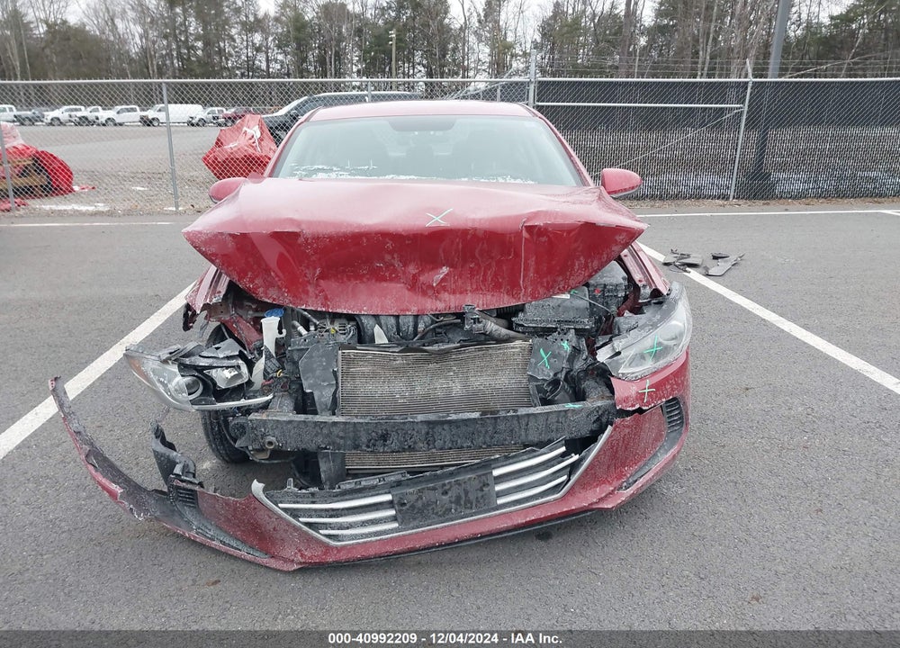 2018 HYUNDAI ELANTRA SEL VIN: KMHD84LF5JU574455