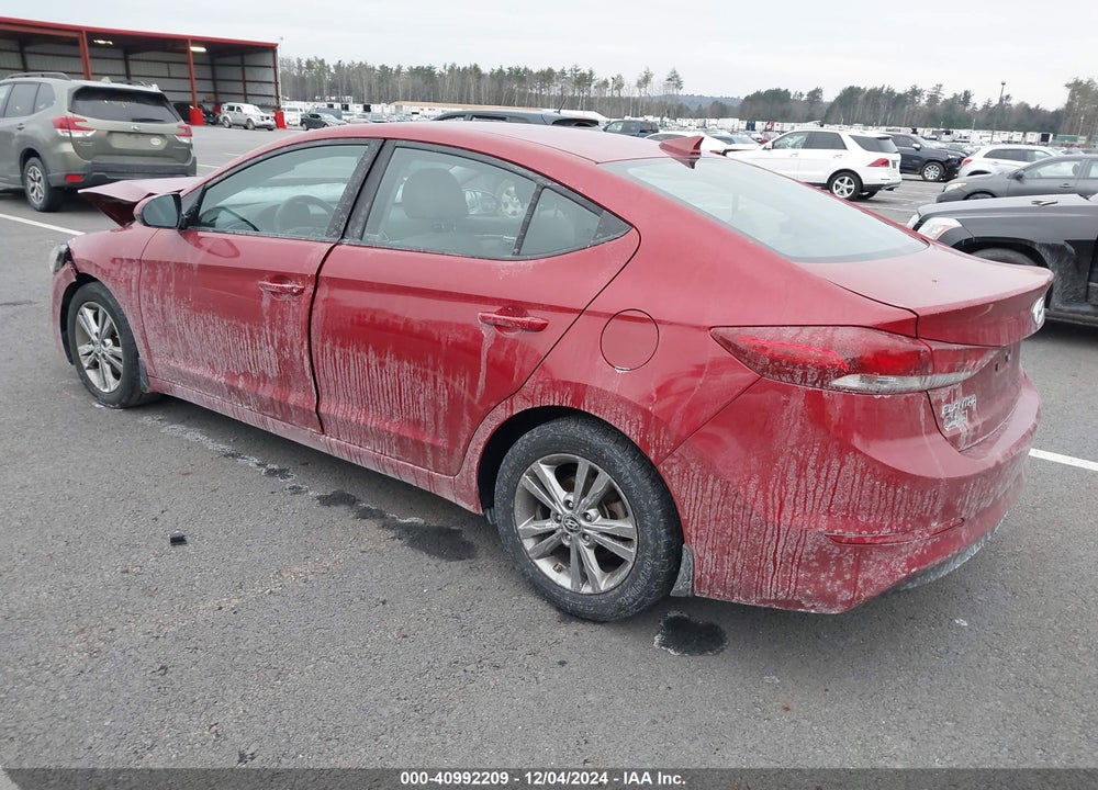 2018 HYUNDAI ELANTRA SEL VIN: KMHD84LF5JU574455