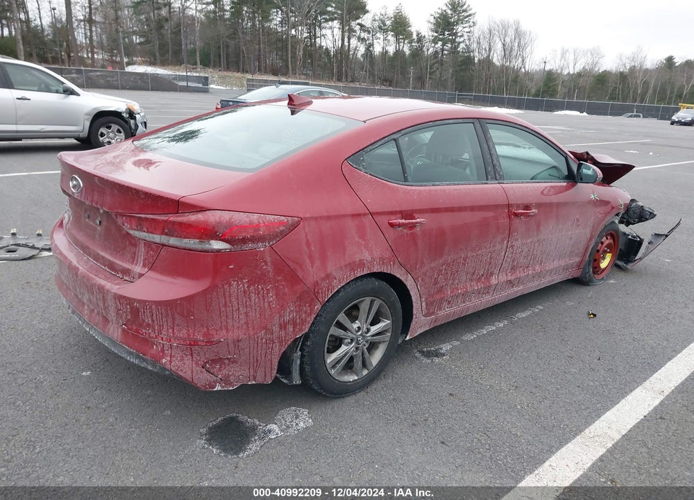2018 HYUNDAI ELANTRA SEL VIN: KMHD84LF5JU574455