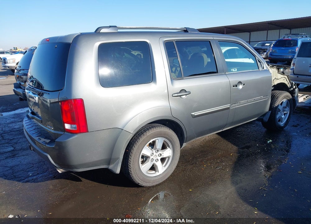 2009 HONDA PILOT EX VIN: 5FNYF48419B002600