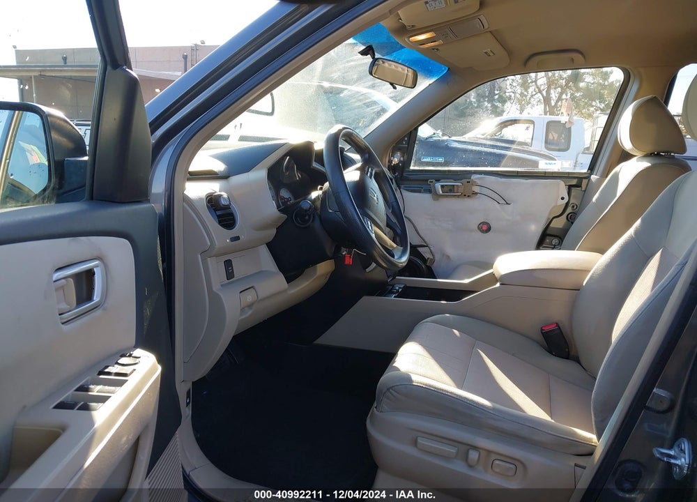 2009 HONDA PILOT EX VIN: 5FNYF48419B002600