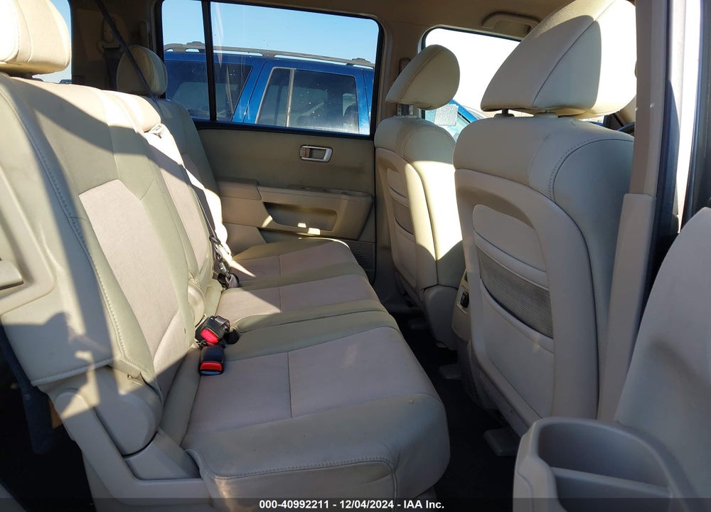 2009 HONDA PILOT EX VIN: 5FNYF48419B002600