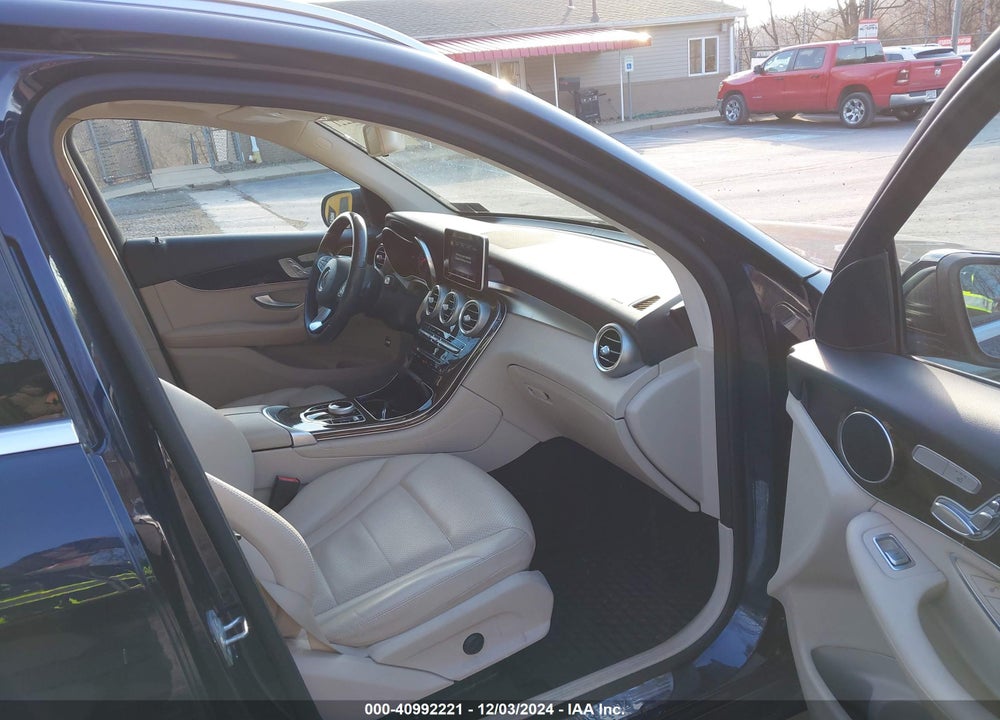 2018 MERCEDES-BENZ GLC 300 4MATIC VIN: WDC0G4KB4JV061304