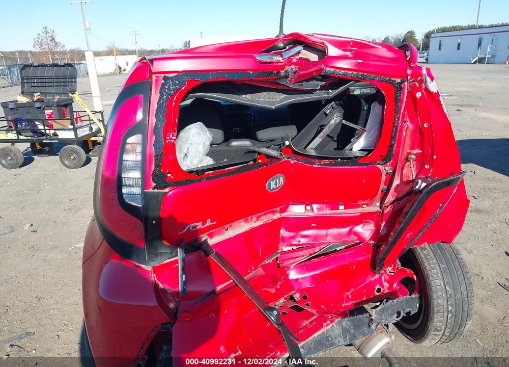 2014 KIA SOUL VIN: KNDJX3A51E7711569