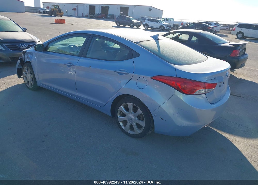 2013 HYUNDAI ELANTRA LIMITED VIN: KMHDH4AE8DU635571