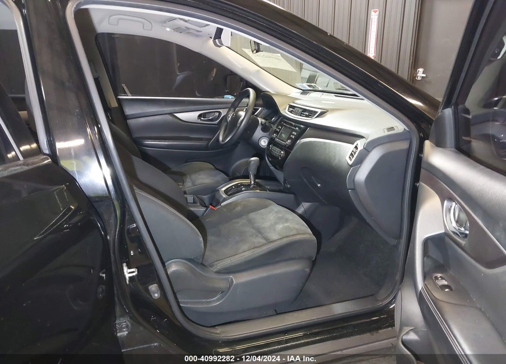 2015 NISSAN ROGUE VIN: KNMAT2MV3FP588747