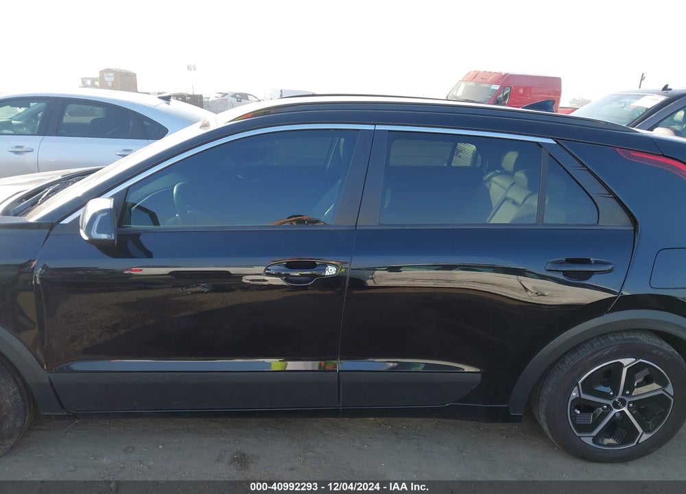 2023 KIA NIRO EX VIN: KNDCR3LE3P5047094