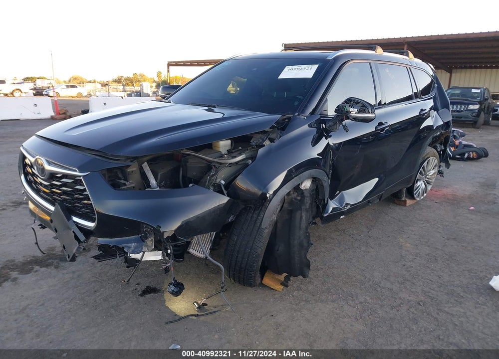 2022 TOYOTA HIGHLANDER PLATINUM VIN: 5TDFZRBH6NS256039