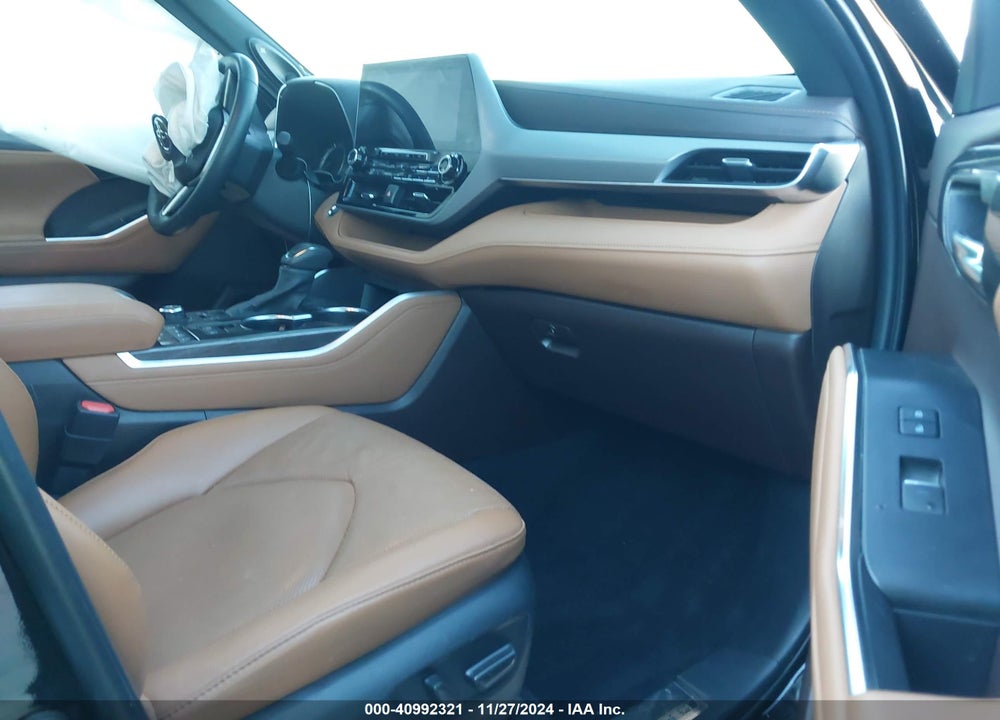 2022 TOYOTA HIGHLANDER PLATINUM VIN: 5TDFZRBH6NS256039