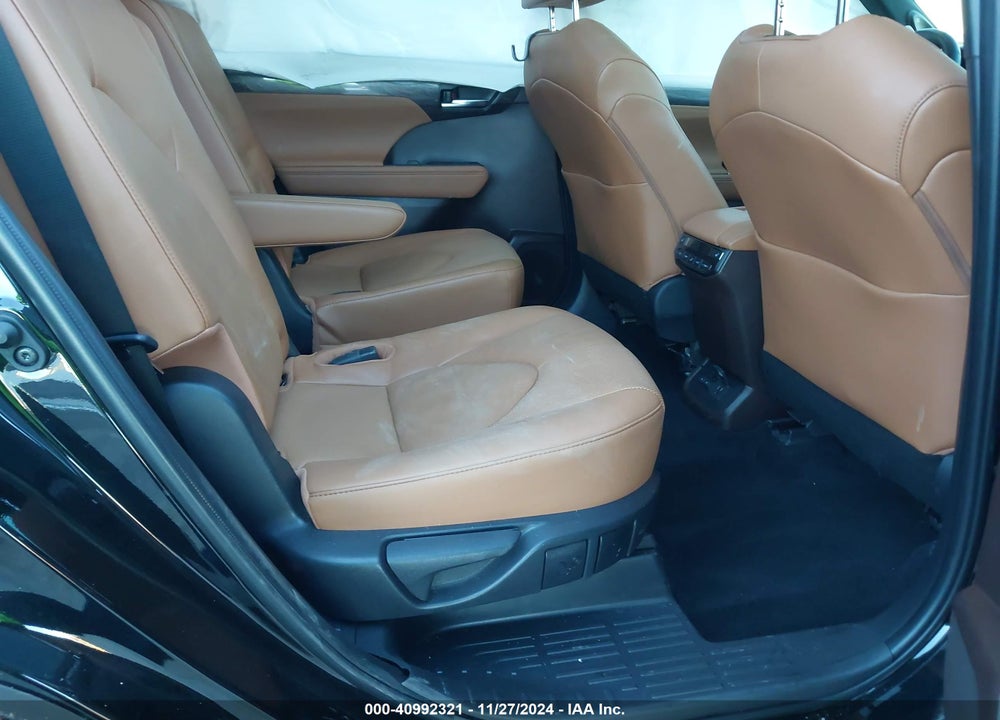 2022 TOYOTA HIGHLANDER PLATINUM VIN: 5TDFZRBH6NS256039
