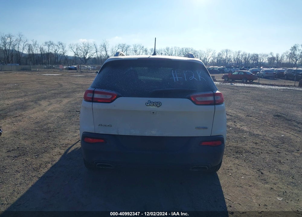 2015 JEEP CHEROKEE LATITUDE VIN: 1C4PJMCS9FW558466