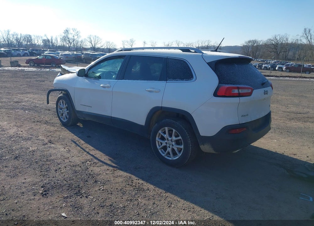 2015 JEEP CHEROKEE LATITUDE VIN: 1C4PJMCS9FW558466