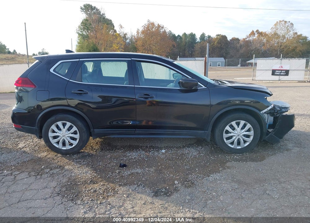 2019 NISSAN ROGUE S VIN: 5N1AT2MT8KC790592