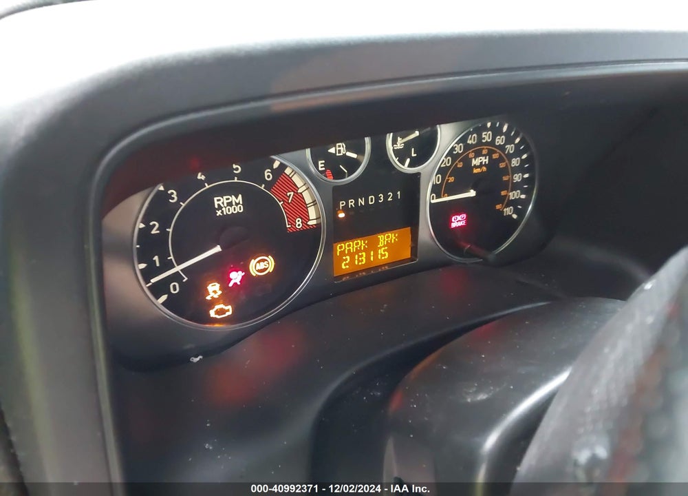 2007 HUMMER H3 SUV VIN: 5GTDN13E678126612