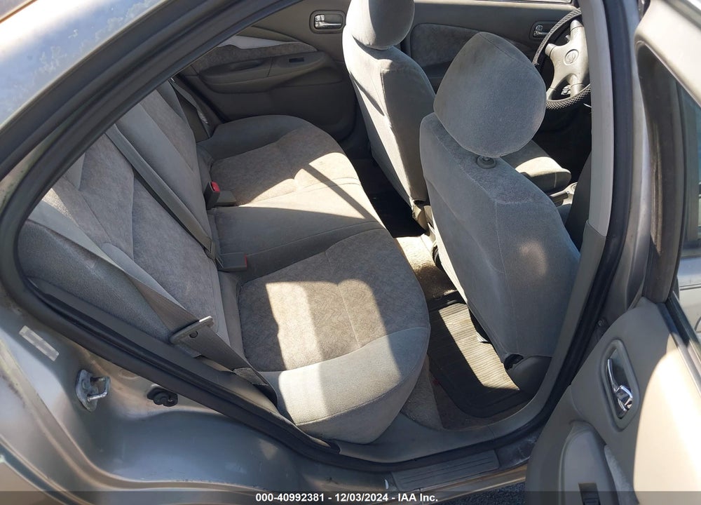 2001 NISSAN SENTRA GXE VIN: 3N1CB51D91L440635