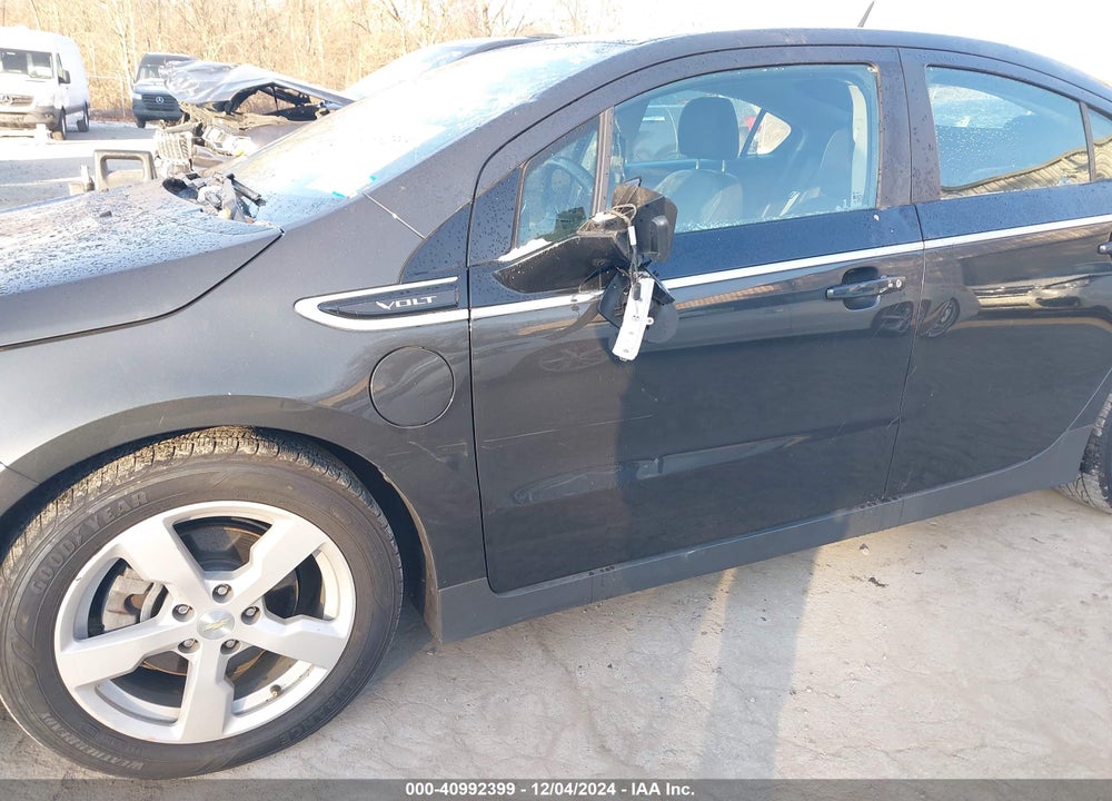 2014 CHEVROLET VOLT VIN: 1G1RF6E4XEU154647