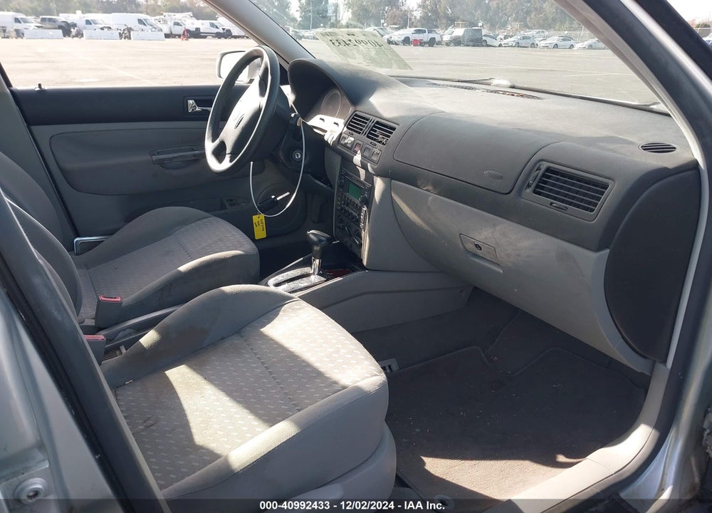 2005 VOLKSWAGEN JETTA GL VIN: 3VWRA69M35M076990