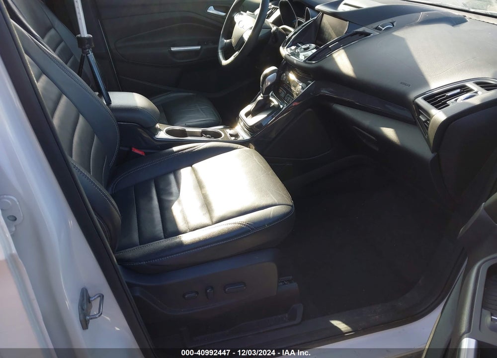 2015 FORD ESCAPE TITANIUM VIN: 1FMCU9J97FUC15391