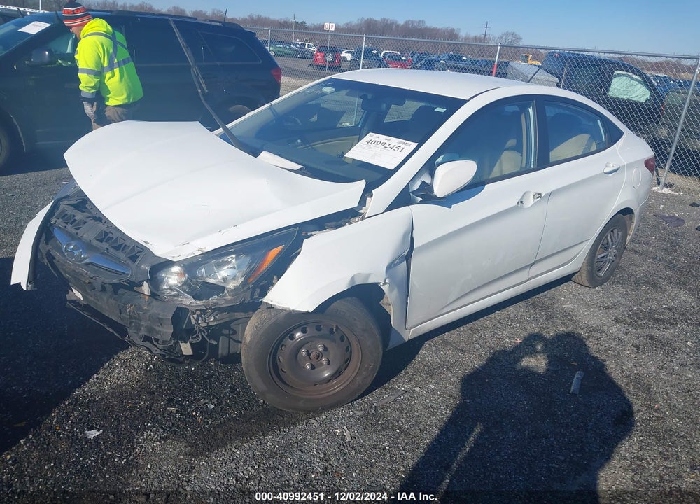 2013 HYUNDAI ACCENT VIN: KMHCT4AE0DU519422