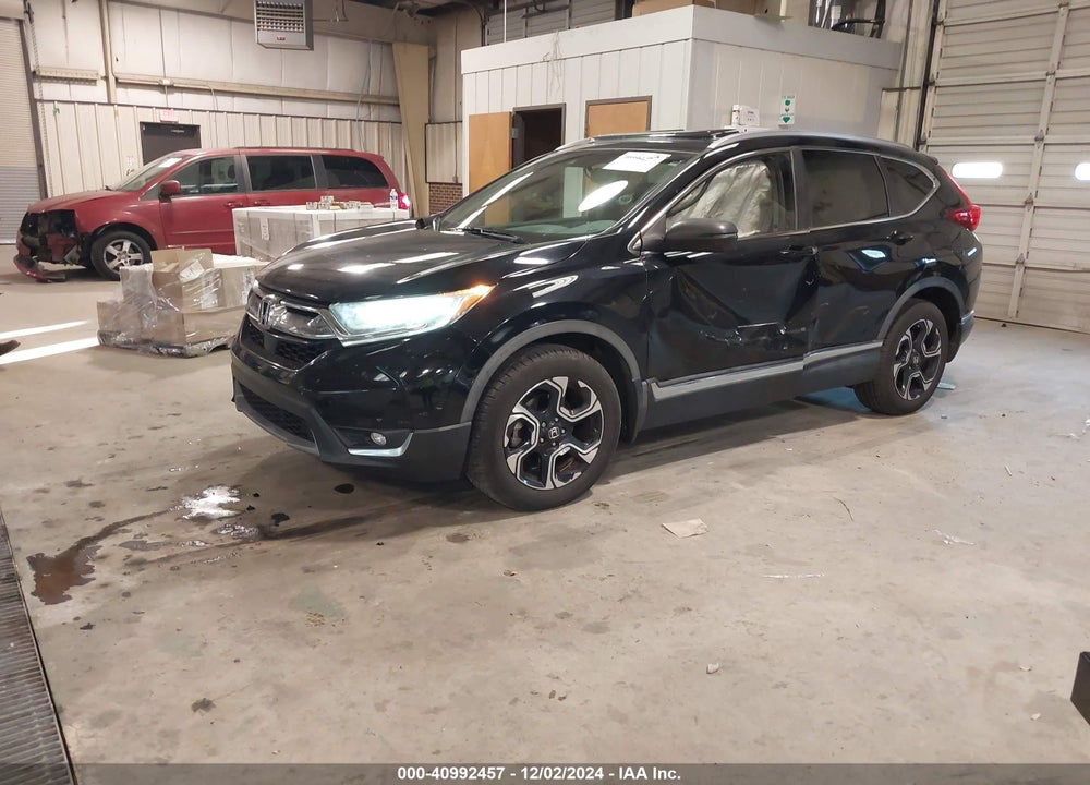2017 HONDA CR-V TOURING VIN: 5J6RW1H91HL013617