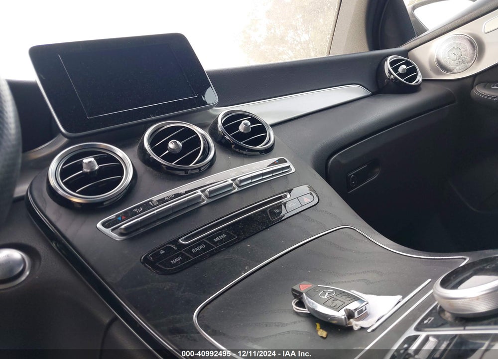2019 MERCEDES-BENZ GLC 300 VIN: WDC0G4JB8KV156001