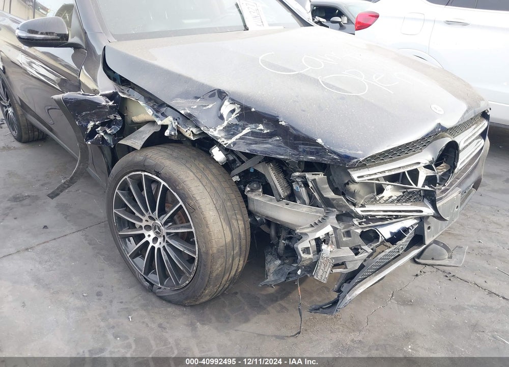 2019 MERCEDES-BENZ GLC 300 VIN: WDC0G4JB8KV156001