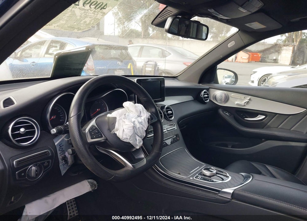 2019 MERCEDES-BENZ GLC 300 VIN: WDC0G4JB8KV156001