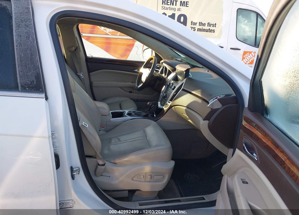 2010 CADILLAC SRX LUXURY COLLECTION VIN: 3GYFNDEY6AS637223