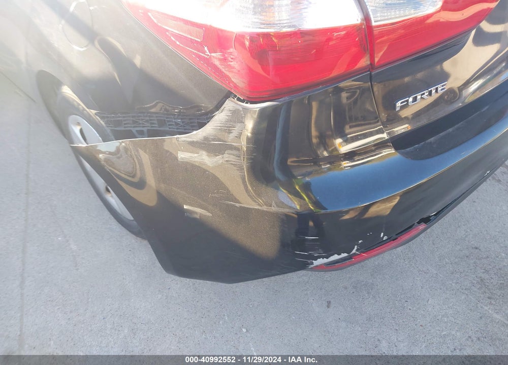 2016 KIA FORTE LX VIN: KNAFK4A63G5580790