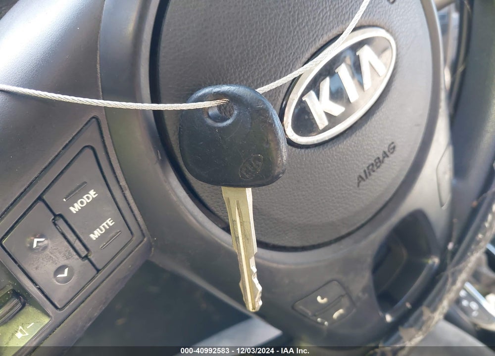 2011 KIA FORTE EX VIN: KNAFU4A22B5465680
