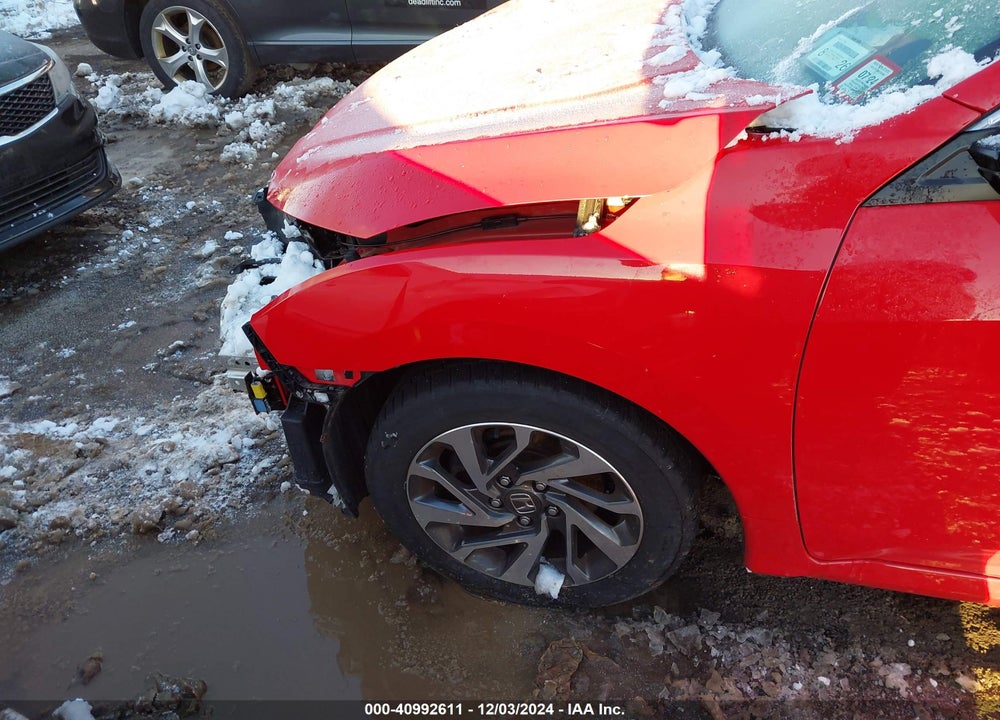 2017 HONDA CIVIC EX VIN: 2HGFC2F79HH549836
