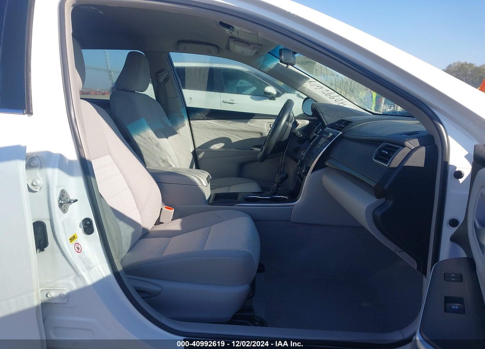 2016 TOYOTA CAMRY LE VIN: 4T4BF1FK9GR517243