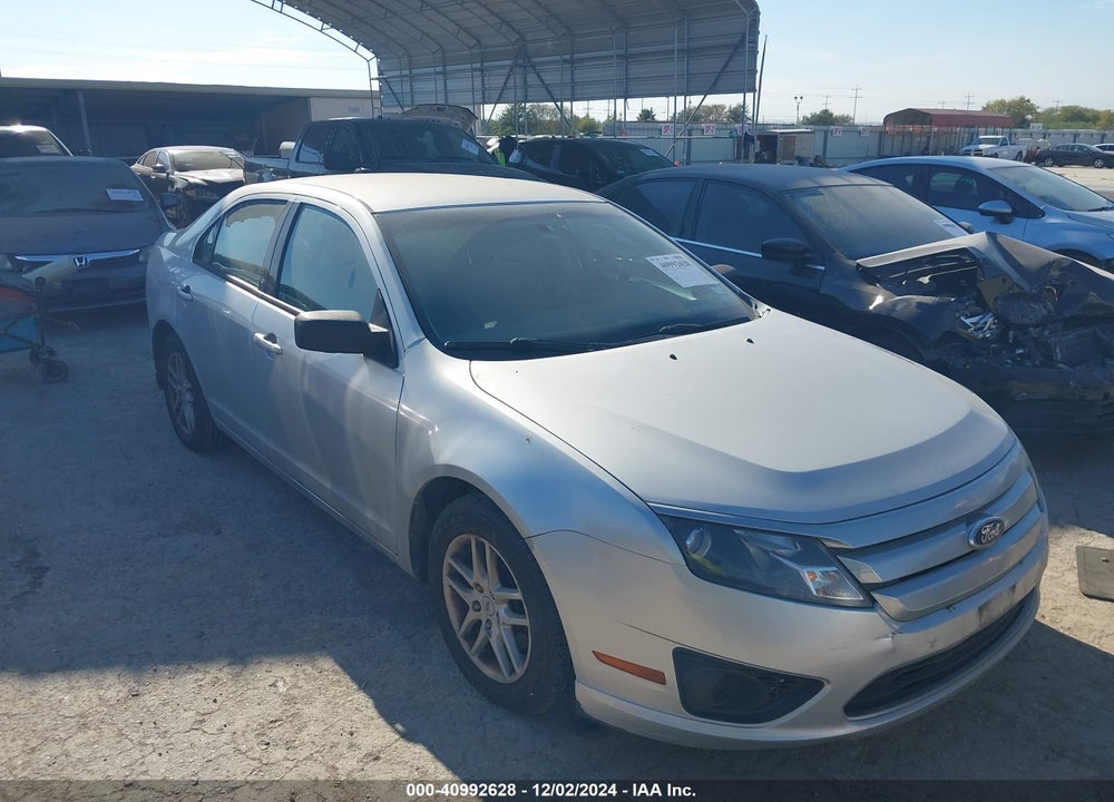 2011 FORD FUSION S VIN: 3FAHP0GA4BR121944