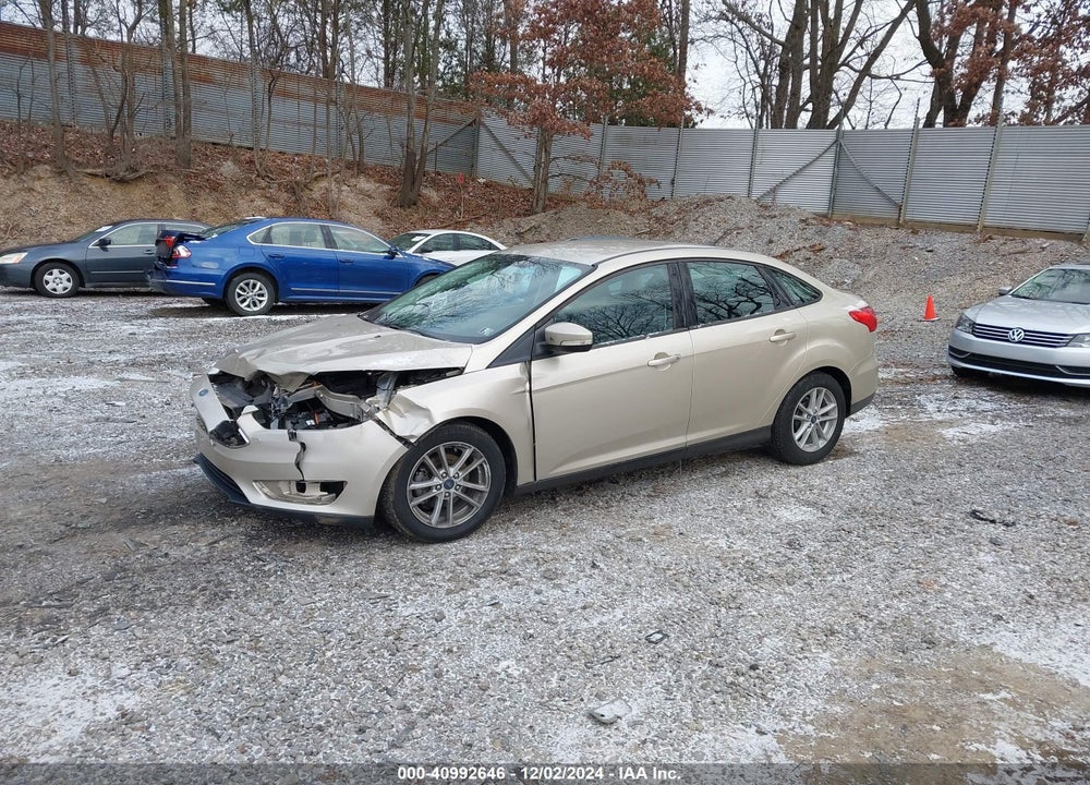 2017 FORD FOCUS SE VIN: 1FADP3F24HL320011