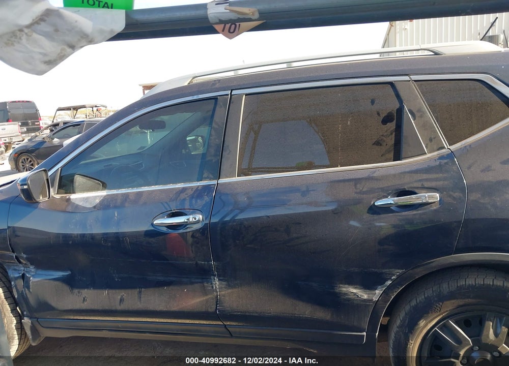 2016 NISSAN ROGUE VIN: 5N1AT2MV4GC893887
