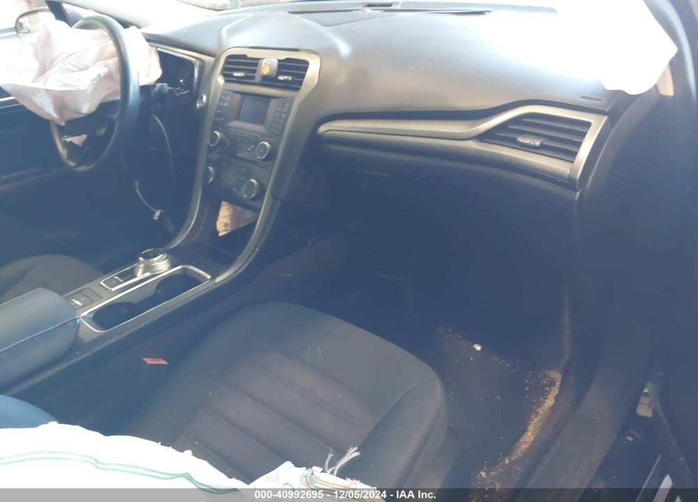 2018 FORD FUSION VIN: 3FA6P0LU1JR137718