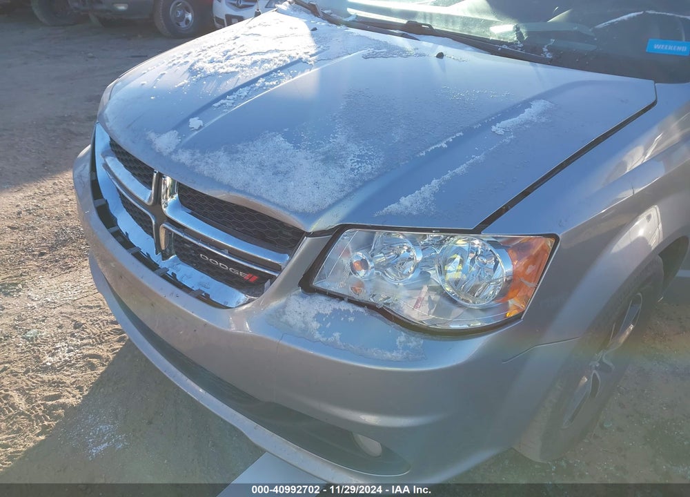 2017 DODGE GRAND CARAVAN SXT VIN: 2C4RDGCG3HR696125